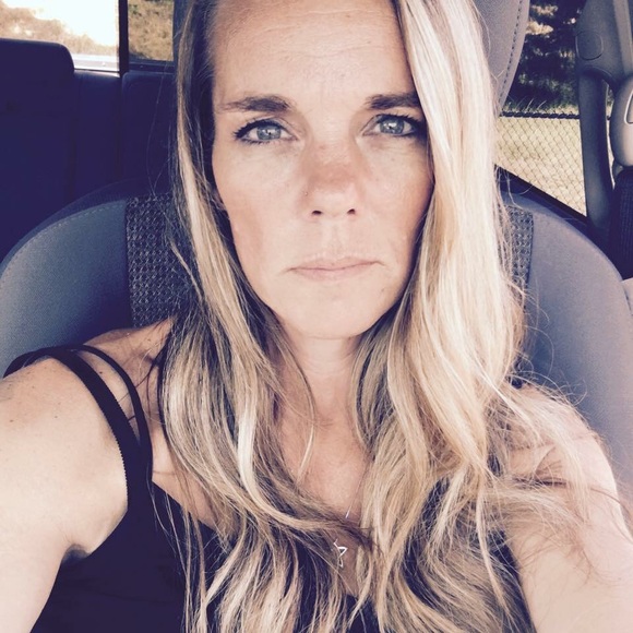 Meet your Posher, Nancie - Picture 1 of 4